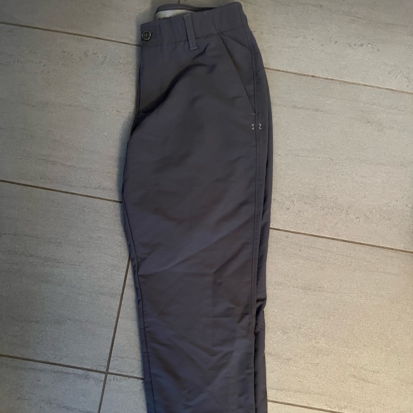 30/30 mens golf pants. Light weight, very easy breathable material. - Picture 1 of 3